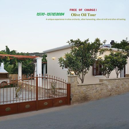 Anna 'S House - Garden Cottage In Kíssamos Dış mekan fotoğraf