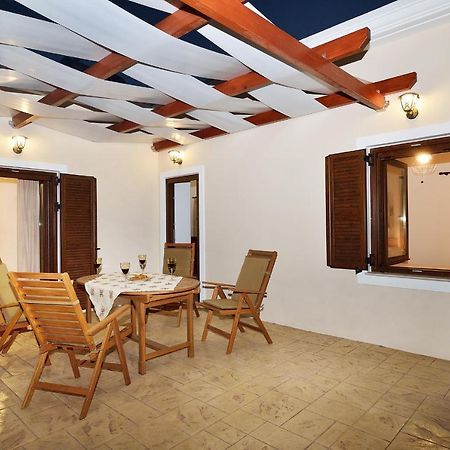 Anna 'S House - Garden Cottage In Kíssamos Dış mekan fotoğraf