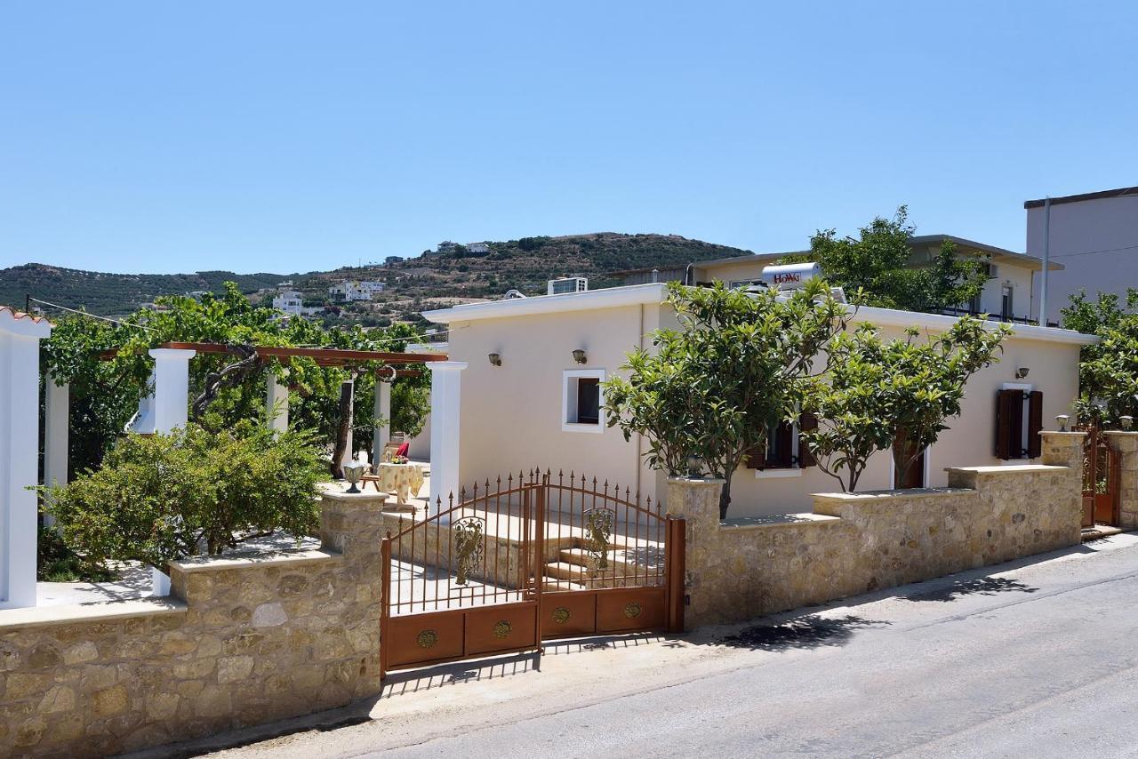 Anna 'S House - Garden Cottage In Kíssamos Dış mekan fotoğraf