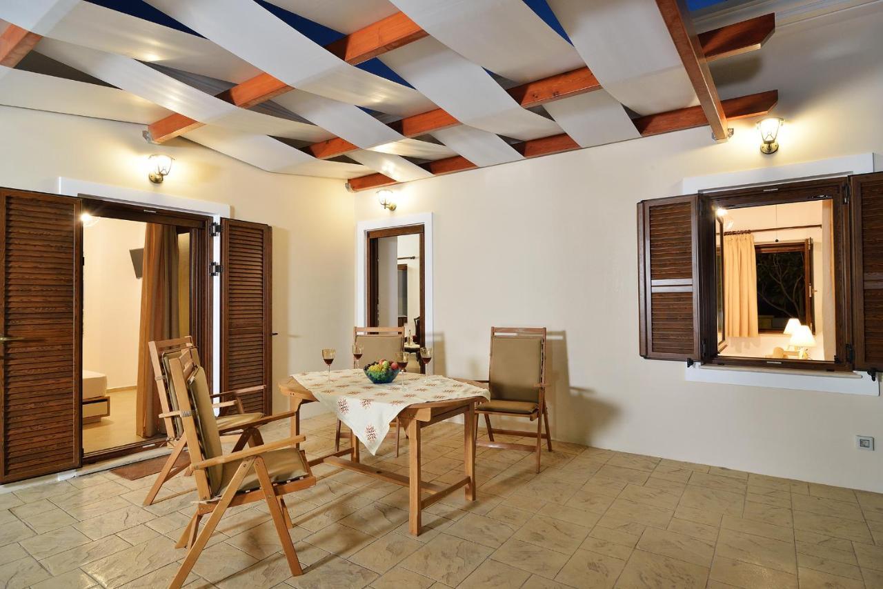 Anna 'S House - Garden Cottage In Kíssamos Dış mekan fotoğraf